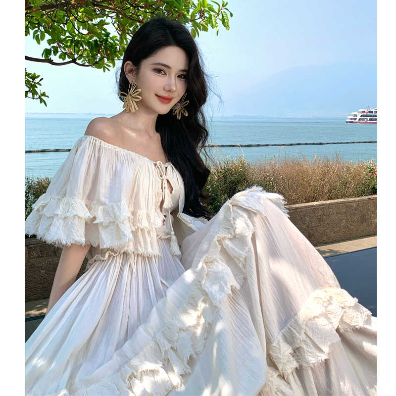 Off-Shoulder Maxi Vacation Fairy Dress with Convertible Front and Back - Image 4
