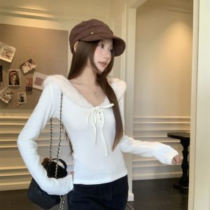 Women's V-Neck Slim Fit Long Sleeve Reversible Faux Fur Collar Knit Top