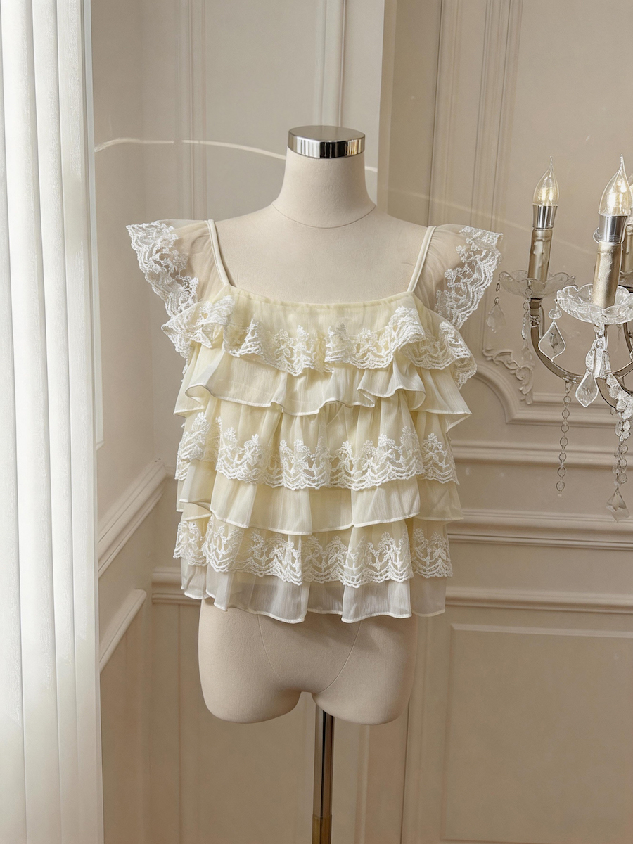2026-summer-korean-style-layered-lace-trim-cami-top-style-06dd79